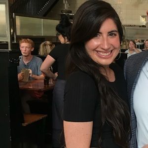 Meet your Posher, Emily